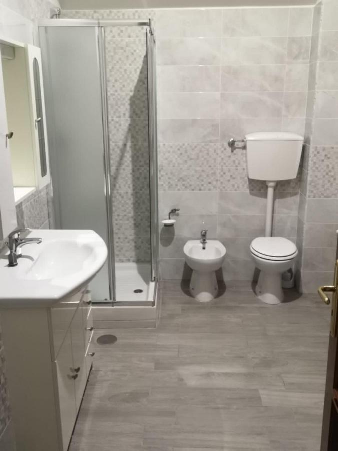 דירות נאפולי La Casa Di Ade מראה חיצוני תמונה